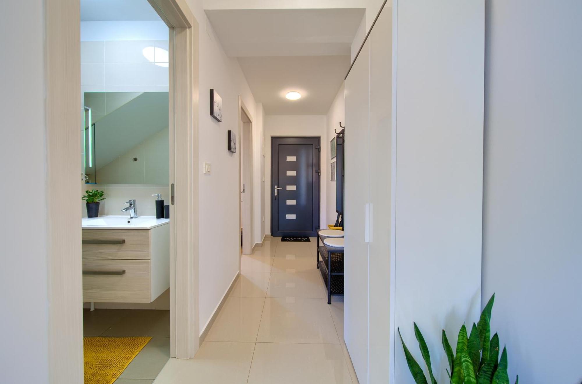 Apartment Sara Krk Town Εξωτερικό φωτογραφία