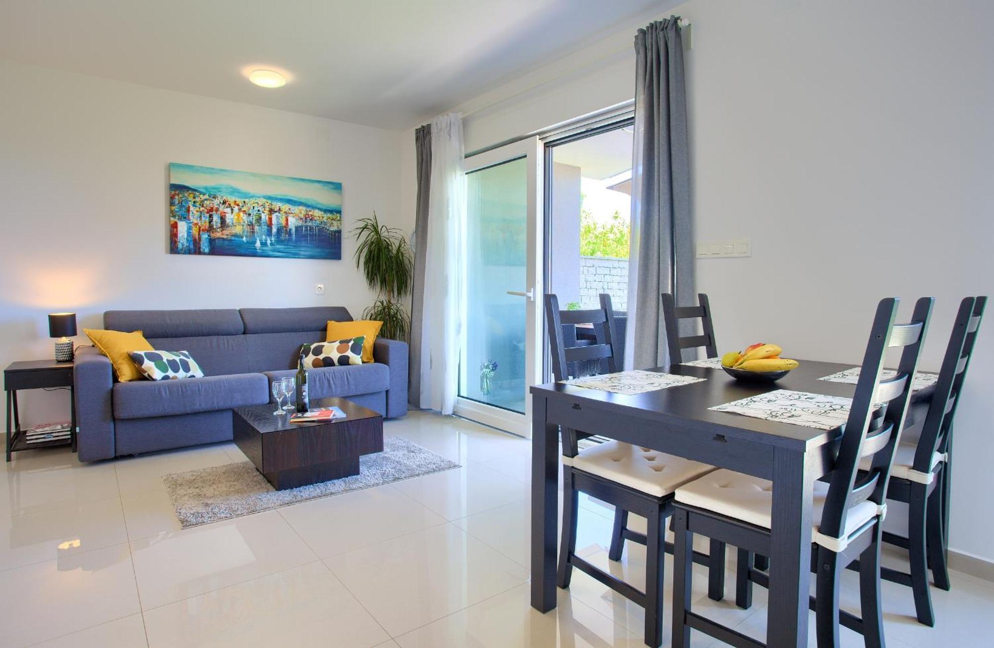 Apartment Sara Krk Town Εξωτερικό φωτογραφία