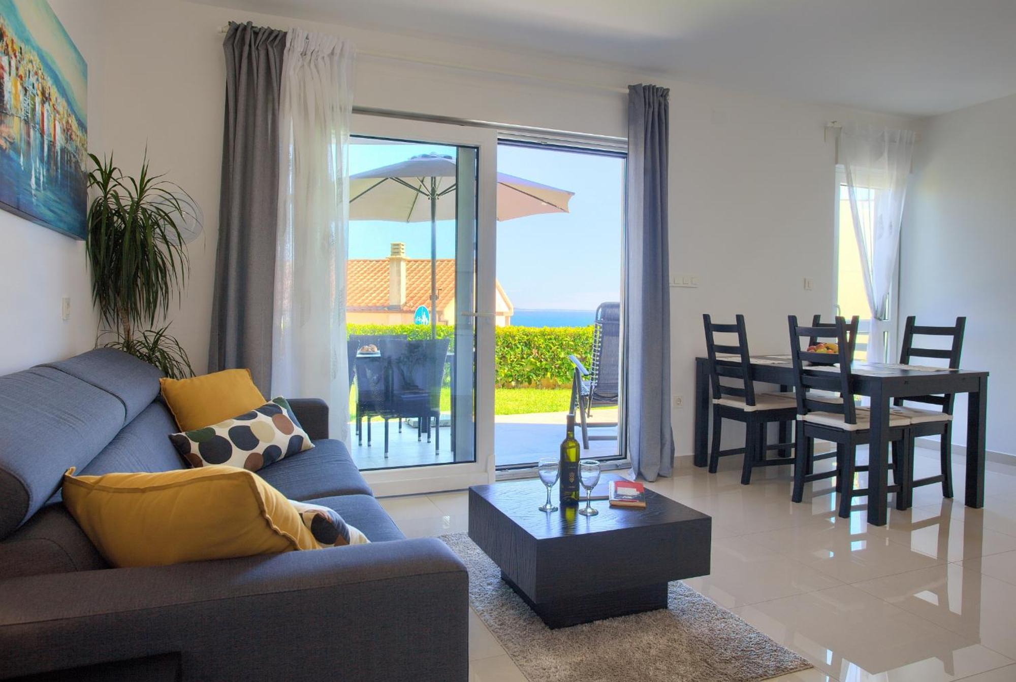 Apartment Sara Krk Town Εξωτερικό φωτογραφία