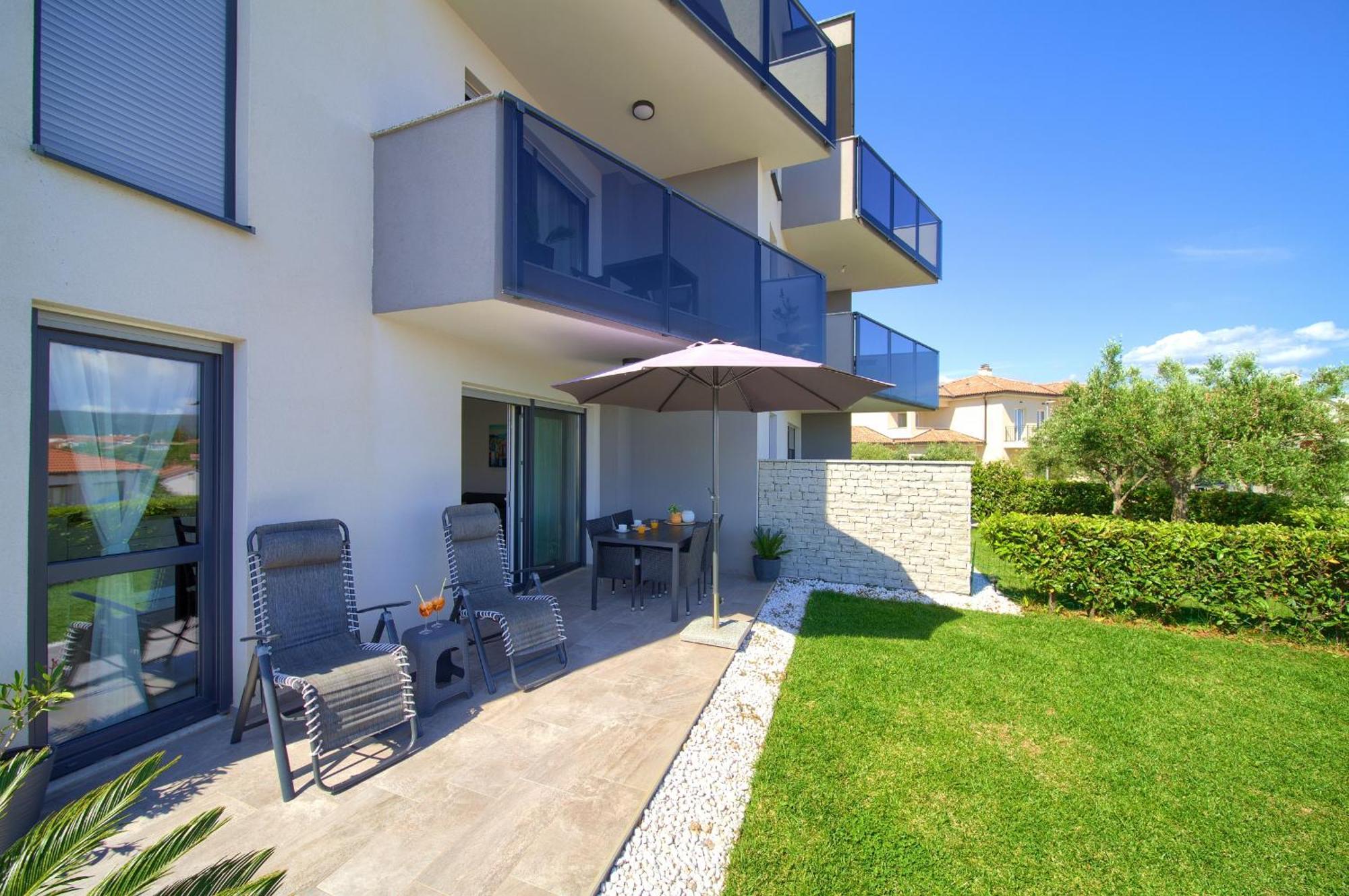 Apartment Sara Krk Town Εξωτερικό φωτογραφία